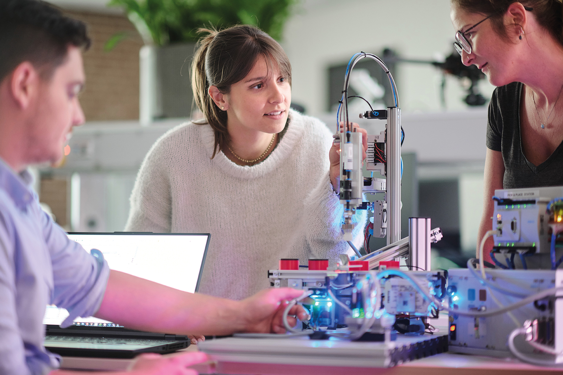 Ad Engineering - Grensland College