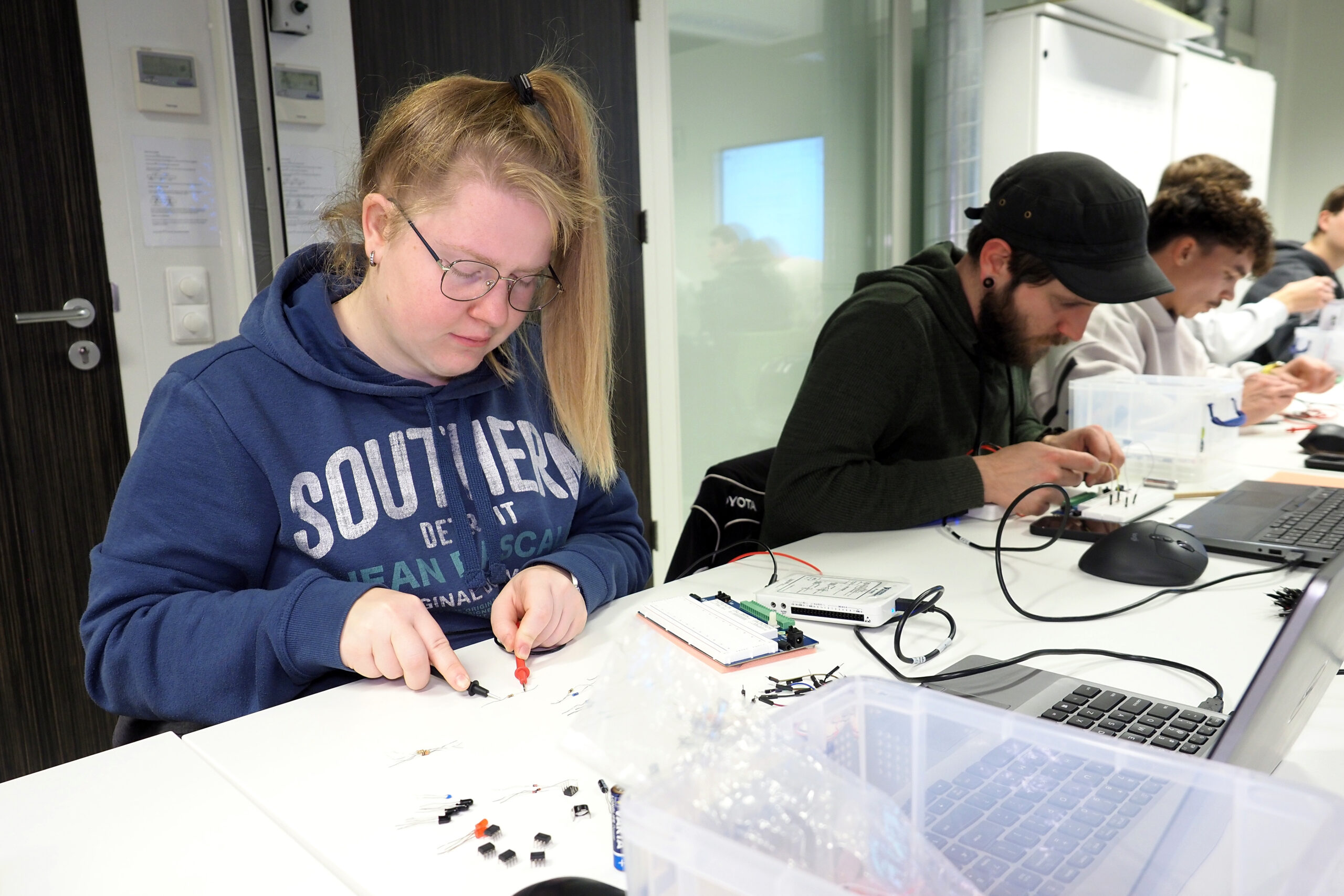 Caren Ad Engineering